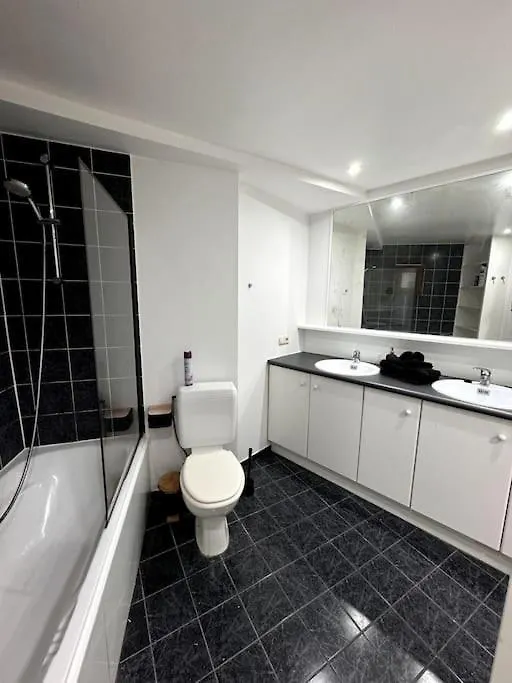 Appartement In Herenhuis Antwerpen-Zuid Apartmán
